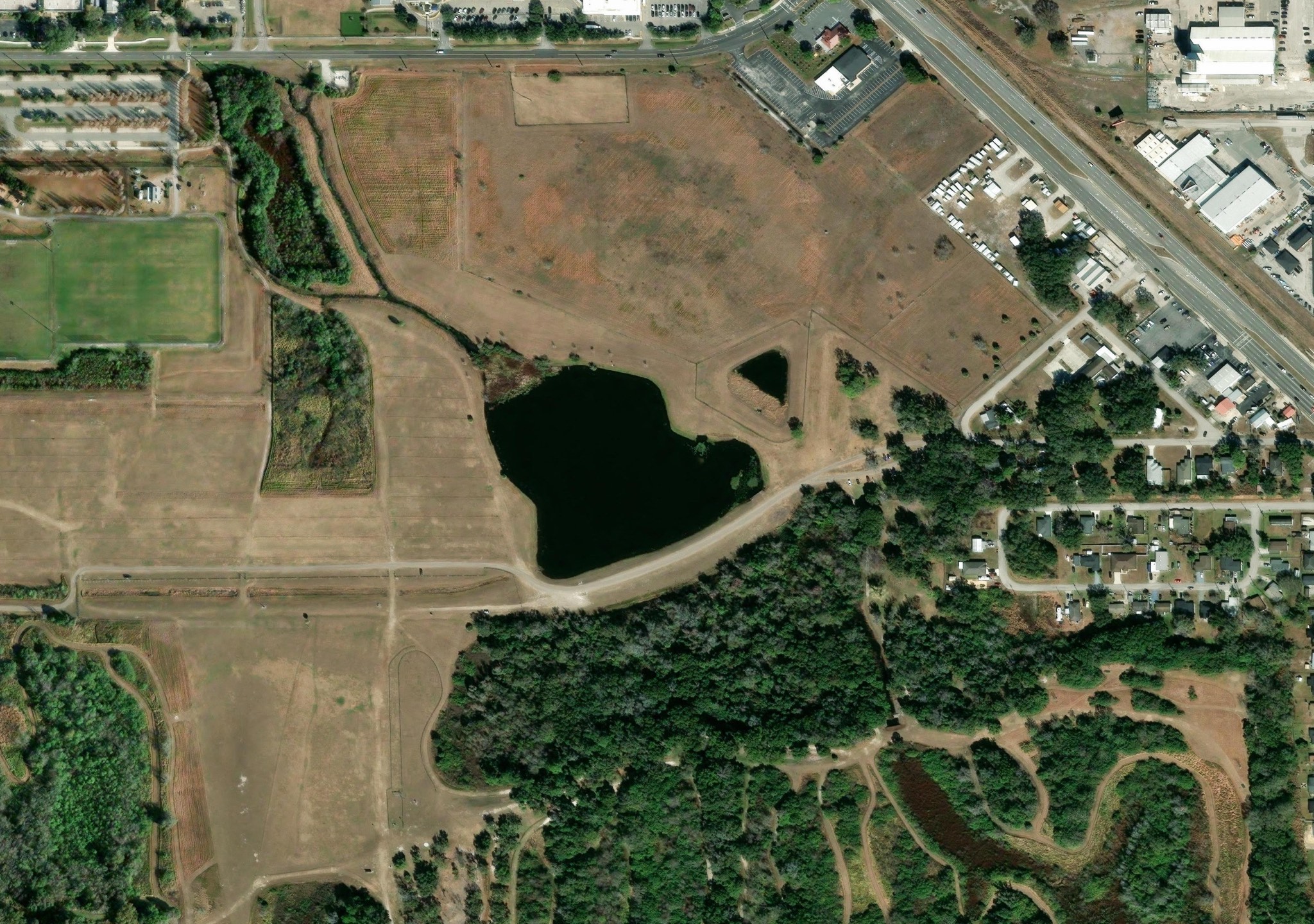 Satellite screenshot of a pond before analysis